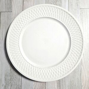 Pfaltzgraff Weave Large Chop Plate Platter (1) Discontinued Pattern White 12.5"